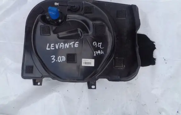 Maserati Levante AdBlue liquid reservoir 