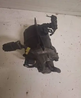 Honda Civic Fuel filter housing M403
