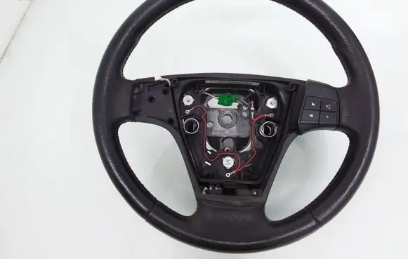 Volvo V50 Steering wheel 8687335 8637491