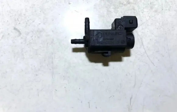 Volvo V70 Turbo solenoid valve 30611668 72224010