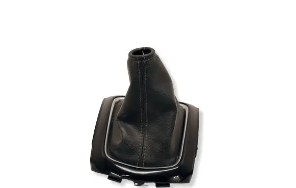 Nissan Qashqai Gear shifter surround trim plastic 96935HV50A NC2690