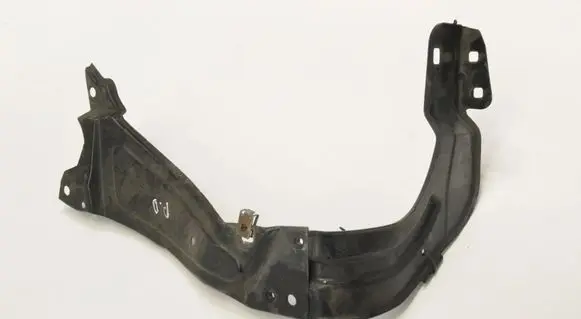 Mercedes-Benz C W203 Headlight/headlamp mounting bracket 