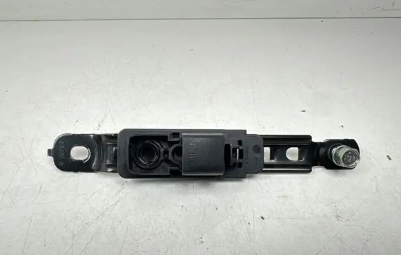 Nissan Leaf II (ZE1) Seat belt height adjuster 6096312B