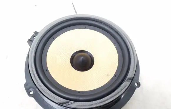 Jaguar XF X250 Front door speaker