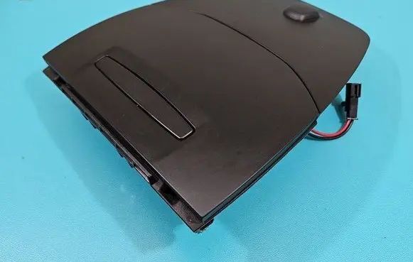 Ford Transit Courier Glove box ET76-R04694-AEW IMPRK1471207
