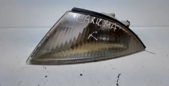 Mitsubishi Carisma Front indicator light MB952157 145733
