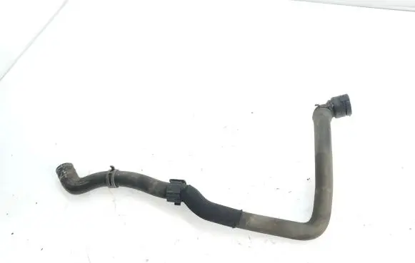 Volkswagen PASSAT B7 Engine coolant pipe/hose 3AA122157 124587