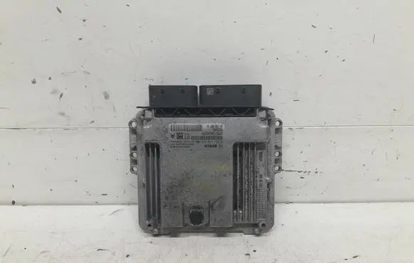 Citroen C5 Aircross Engine control unit/module 9842008980