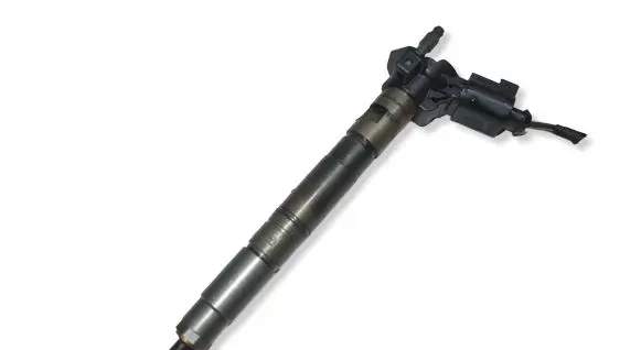 Volkswagen PASSAT B6 Fuel injector 03L130277