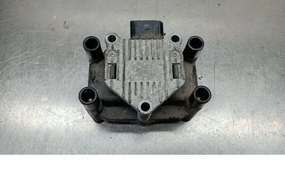 Seat Toledo II (1M) High voltage ignition coil 