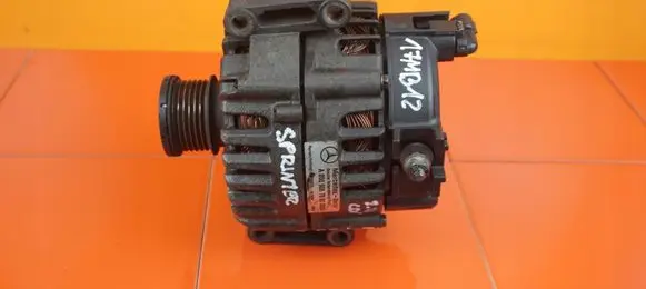Mercedes-Benz Sprinter W906 Generator/alternator A0009067900 651955