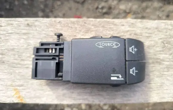 Renault Trafic II (X83) Multifunctional control switch/knob 8200009040