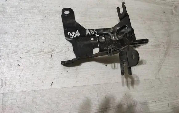 Peugeot 308 ABS pump bracket 9818902280