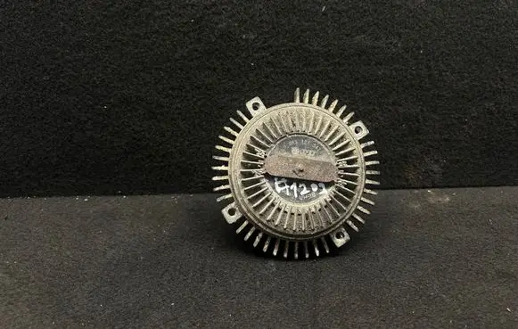 Skoda Octavia Mk2 (1Z) Viscous fan clutch 06b121347