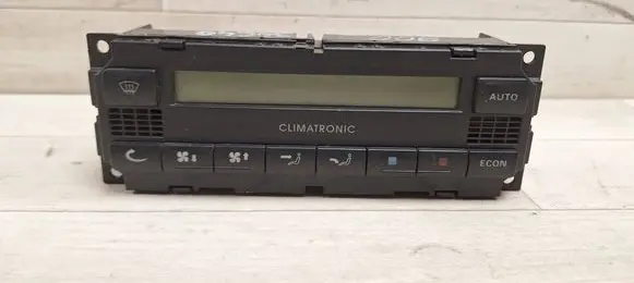 Skoda Octavia Mk1 (1U) Climate control unit