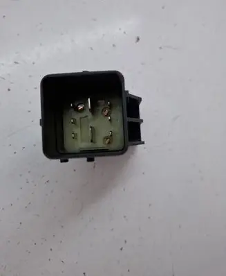 Citroen C3 Glow plug pre-heat relay 51252002