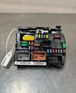 Citroen C3 Fuse box set 9667199780