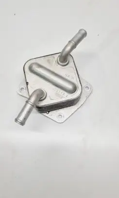 Nissan Qashqai J12 Oil filter mounting bracket 213056UA0A