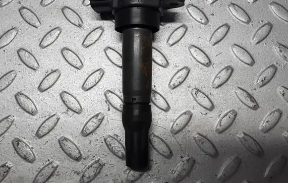Mitsubishi Colt High voltage ignition coil MN195616 4Y301301