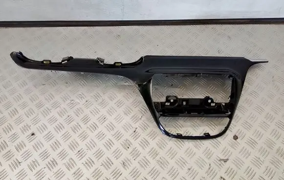 Peugeot 3008 I Other dashboard part 