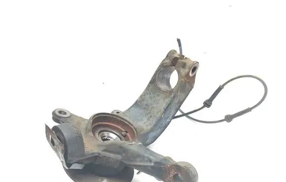 Toyota Aygo AB40 Front wheel hub