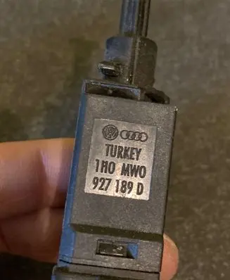 Volkswagen Sharan Brake pedal sensor switch 927189D