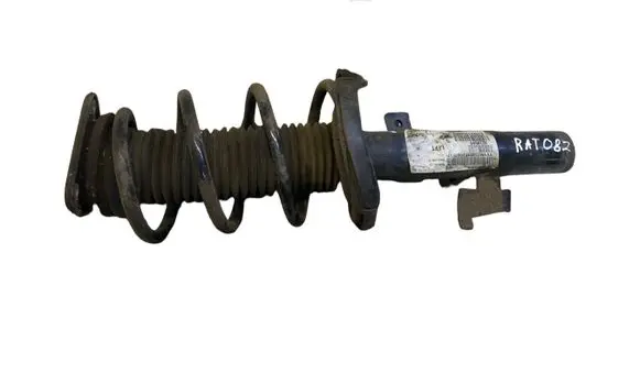 Volvo V40 Cross country Front shock absorber with coil spring P31387745 3039600