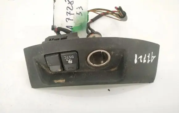 Traction control (ASR) switch