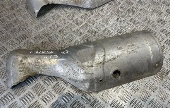 Opel Corsa D Exhaust heat shield 55562918