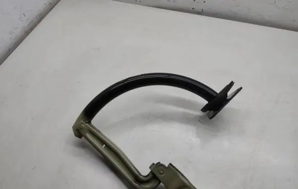 Volkswagen PASSAT B7 Tailgate/trunk/boot hinge 3C5823302B 113811