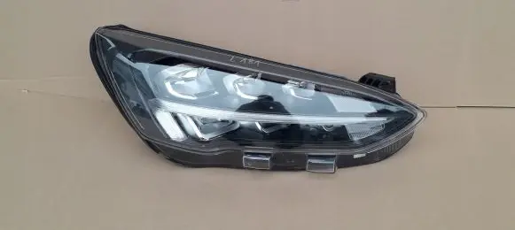 Ford Focus Headlight/headlamp