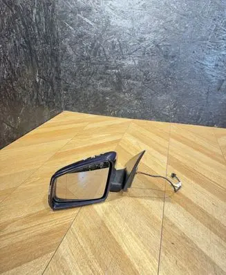 Mercedes-Benz C W204 Front door electric wing mirror A2048103316