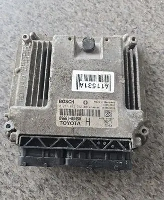 Toyota Yaris Engine control unit/module 0281012322