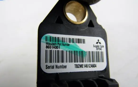 Mitsubishi Outlander Airbag deployment crash/impact sensor 8651a001