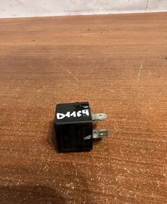 Mercedes-Benz SL R129 Other relay A0025421319 D1164
