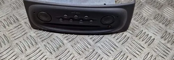Renault Scenic I Radio/CD/DVD/GPS head unit FD0001400001023 22DC280P