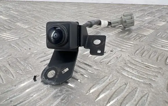 Nissan Navara D23 Reversing camera 284424JA1B VCBN565B