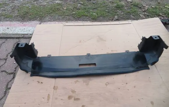 Ford Puma Intercooler air guide/duct channel L1TB8314A