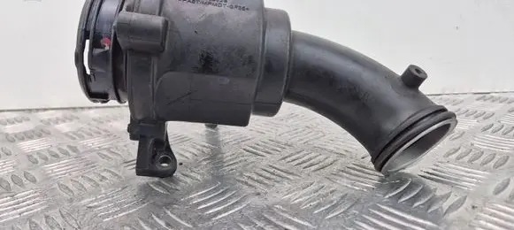 Mercedes-Benz E W211 Air intake hose/pipe A6421400687 4010202B