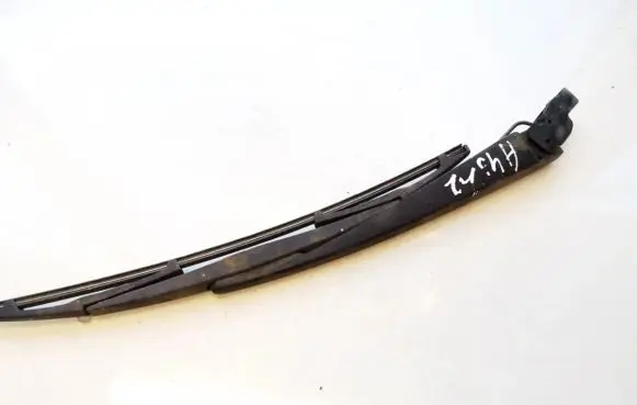 Mitsubishi Outlander Rear wiper blade arm