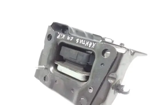 Gearbox mount