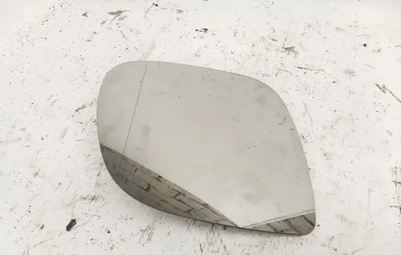 Volkswagen Transporter - Caravelle T5 Wing mirror glass 