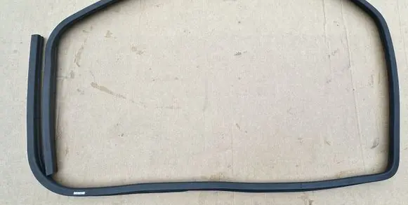 Jeep Cherokee XJ Front door rubber seal 55176148AC