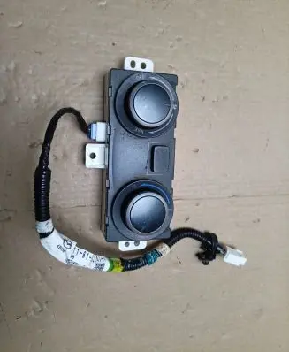 Mazda CX-9 Air conditioning/heating control unit TD1161325