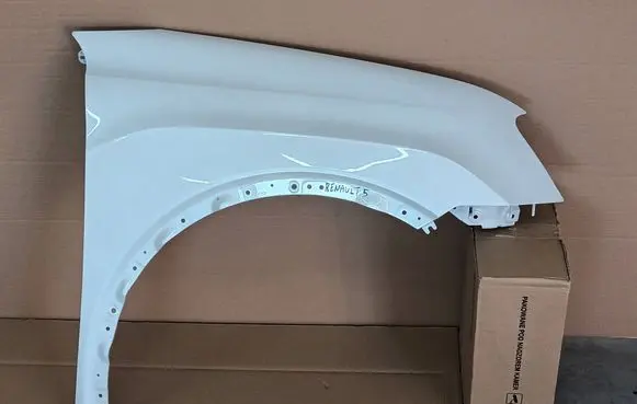 Renault 5 E-Tech Fender 622B66613R