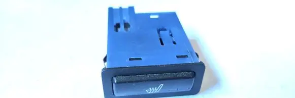 Land Rover Range Rover L322 Seat heating switch 6902211