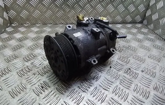 Lexus IS 220D-250-350 Air conditioning (A/C) compressor (pump) 4472601293