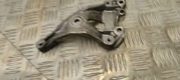 Other engine bay part