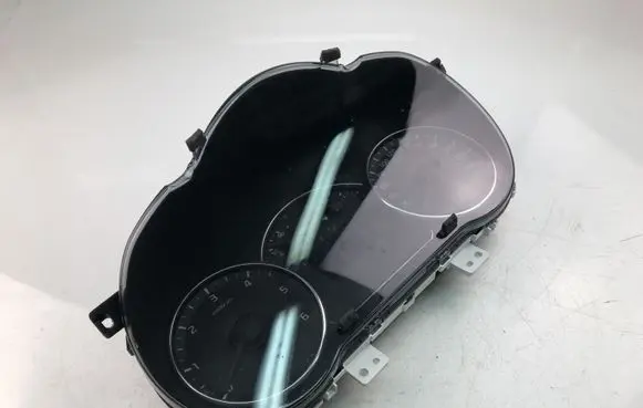 KIA Carens III Speedometer (instrument cluster) 94005A4081