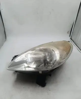 Citroen Xsara Picasso Headlight/headlamp 6204W0 89300195 5211175